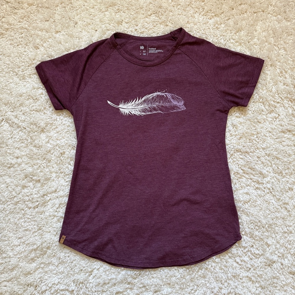 tentree Women's Short Sleeve Feather Tee - Deep Plum L/G